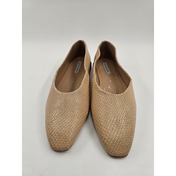 Snake Print Ballet Shoes Flats Saks Fifth Avenue Tan Size 9.5M Preowned - Picture 1 of 6